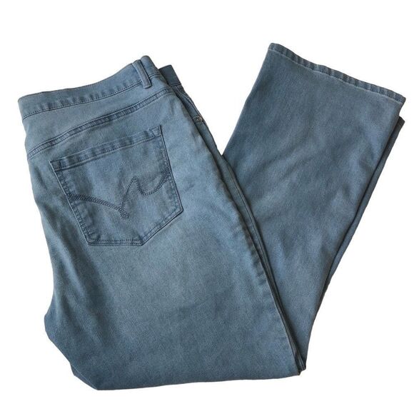 DG2 Light Wash Bootcut Jeans - Women’s 16PW - Picture 1 of 8
